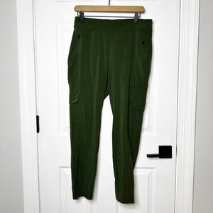 Athleta Olive Green Trekkie Cargo‎ Pants Women's Size 10 Travel Activewear